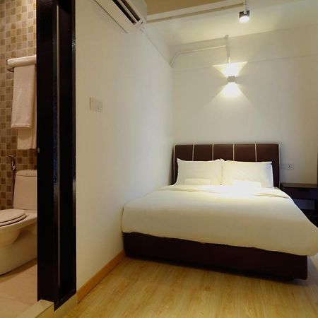 Bulatan Hostel Tanjong Aru ภายนอก รูปภาพ