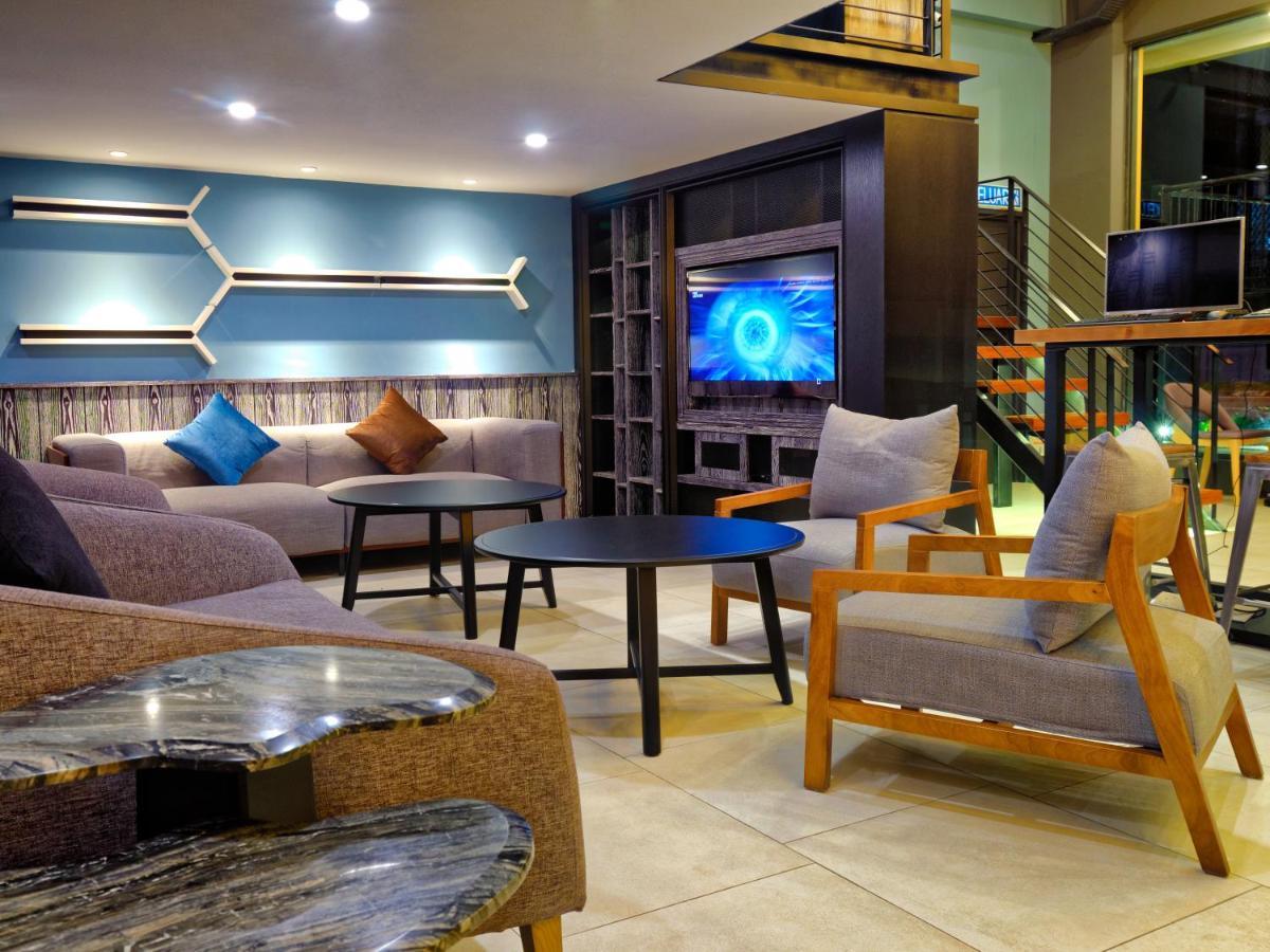 Bulatan Hostel Tanjong Aru ภายนอก รูปภาพ