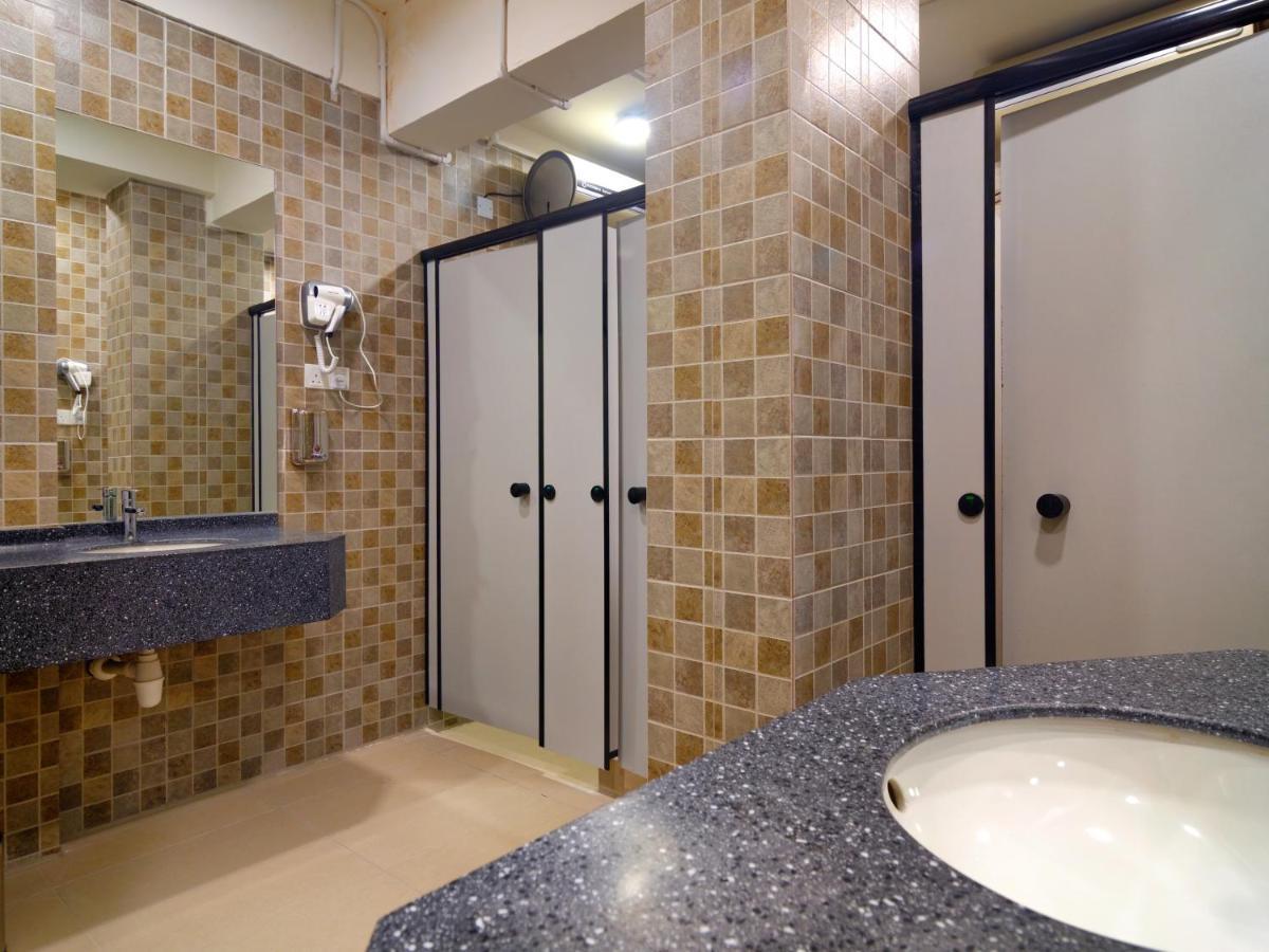 Bulatan Hostel Tanjong Aru ภายนอก รูปภาพ